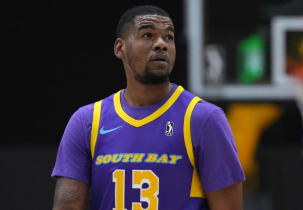 乾富策略 山西正接触超级外援！发展联盟FMVP，进攻全面却高效，但防守一般